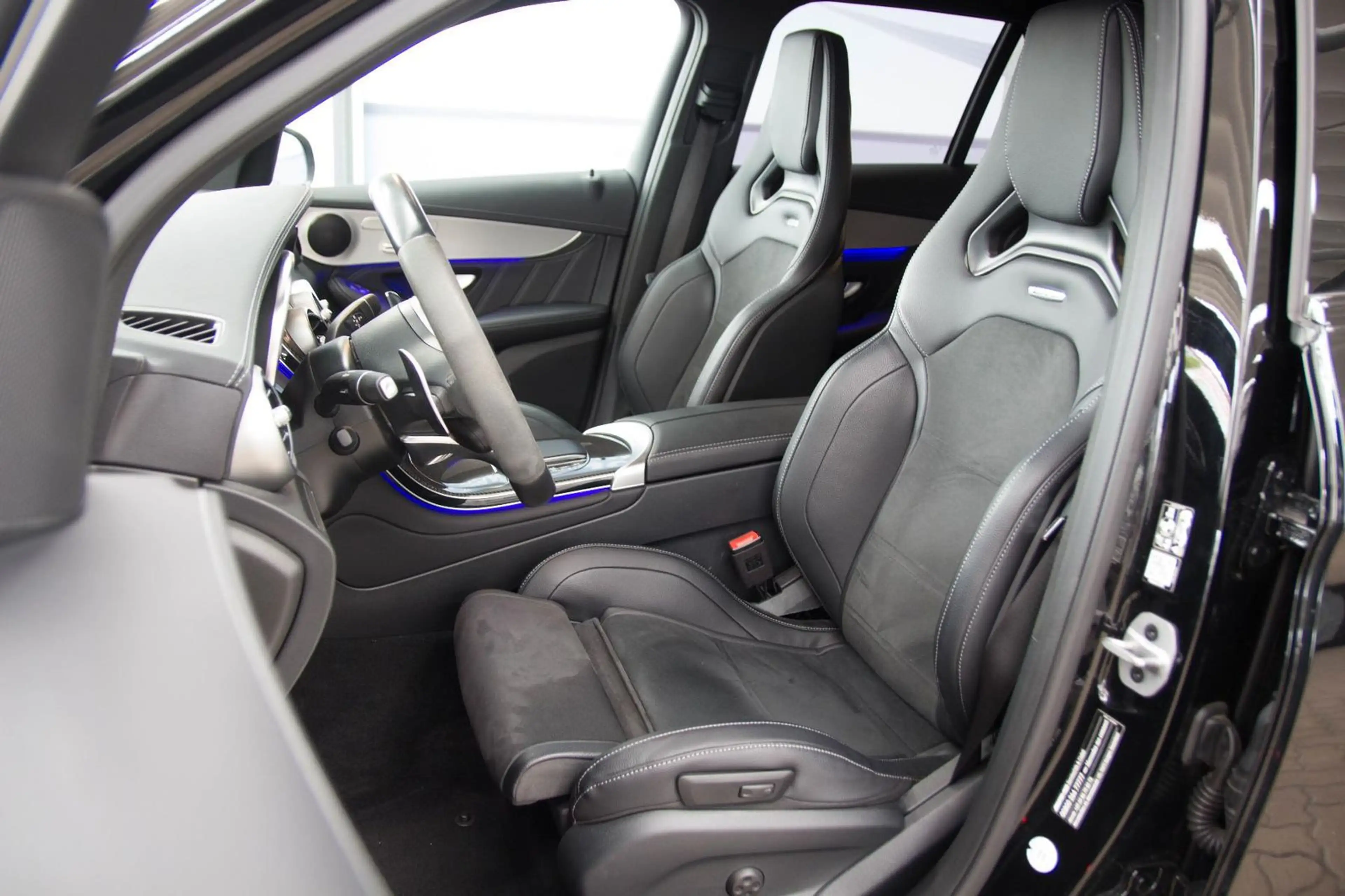 Mercedes-Benz GLC 63 AMG s 4Matic+ V8/perf.Sitze/Pano/Scheckhe — photo 8