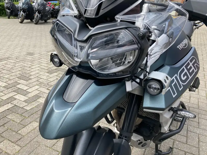 Triumph Tiger 800 - foto 5
