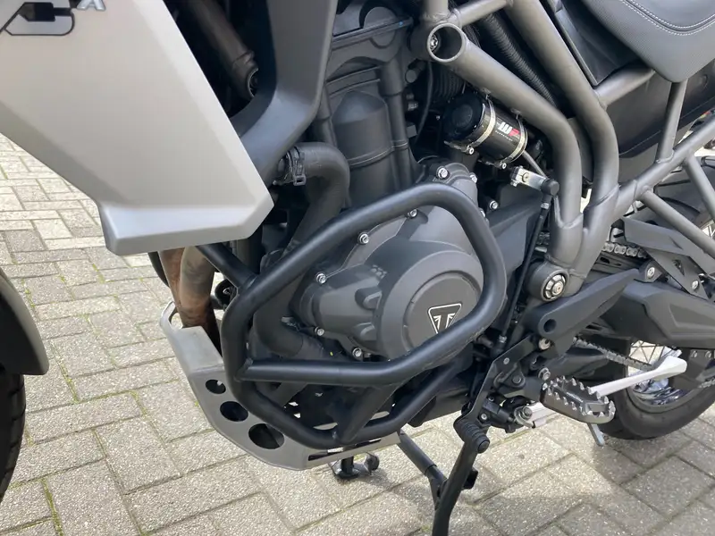 Triumph Tiger 800 - foto 6