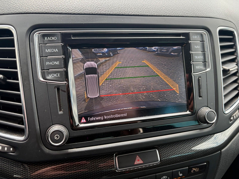SEAT Alhambra 2.0 TDI DSG Navi Xenon 7-SITZER AHK CAM — photo 10