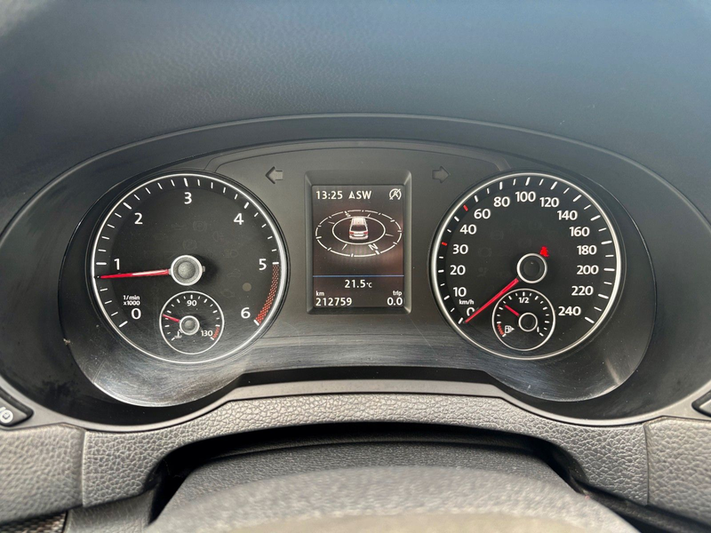SEAT Alhambra 2.0 TDI DSG Navi Xenon 7-SITZER AHK CAM — photo 28