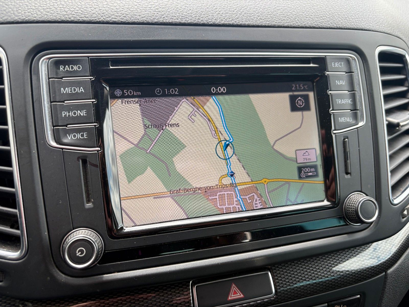 SEAT Alhambra 2.0 TDI DSG Navi Xenon 7-SITZER AHK CAM — photo 9