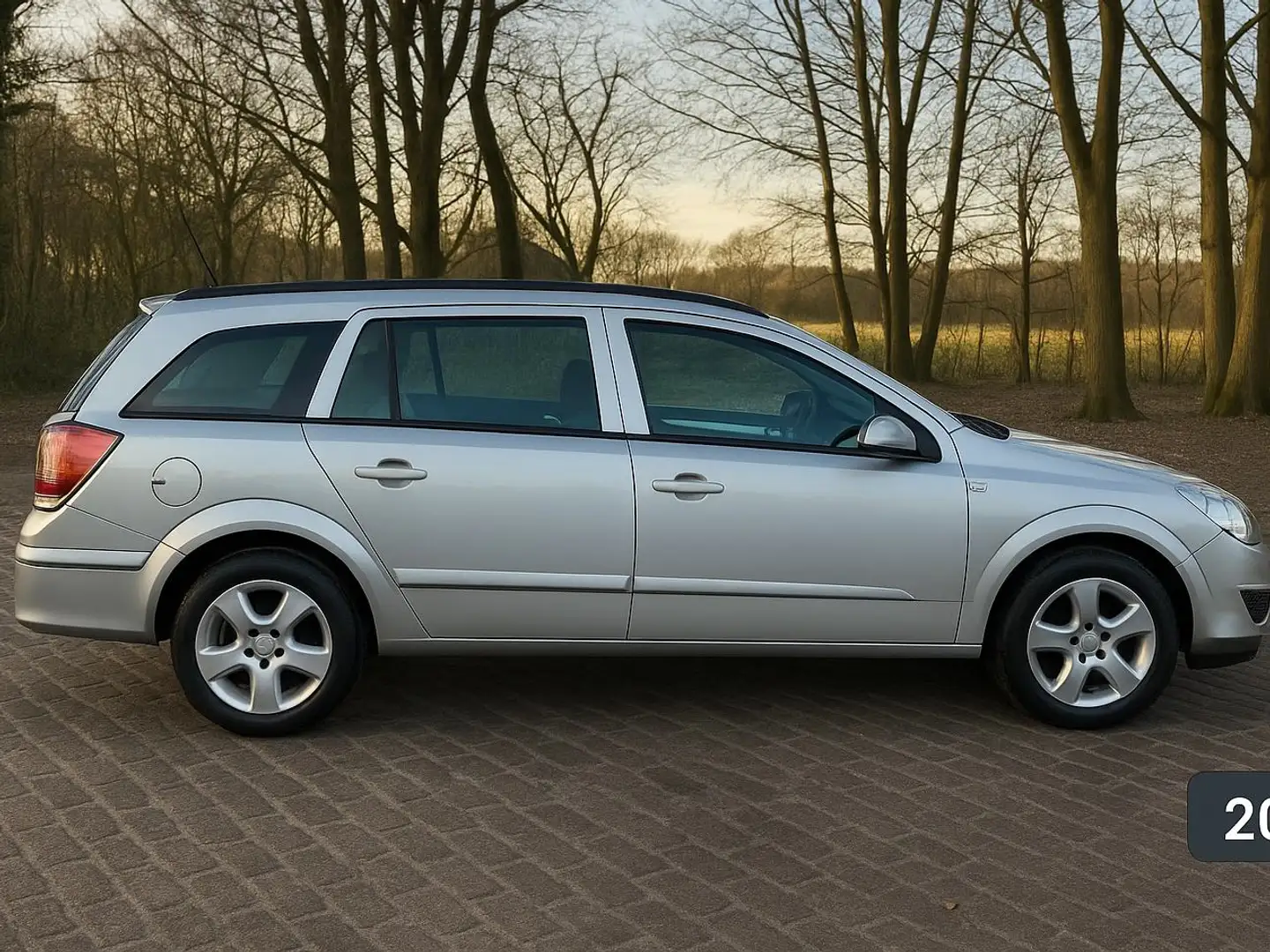 Opel Astra Astra 1.6 Temptation Zilver - 1