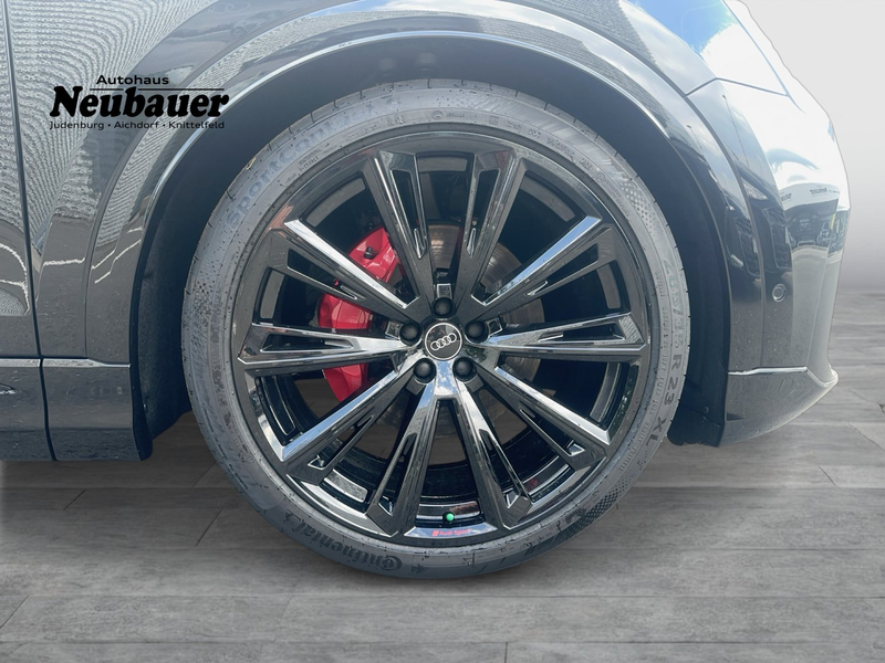 Audi Q8 50 TDI quattro — photo 7