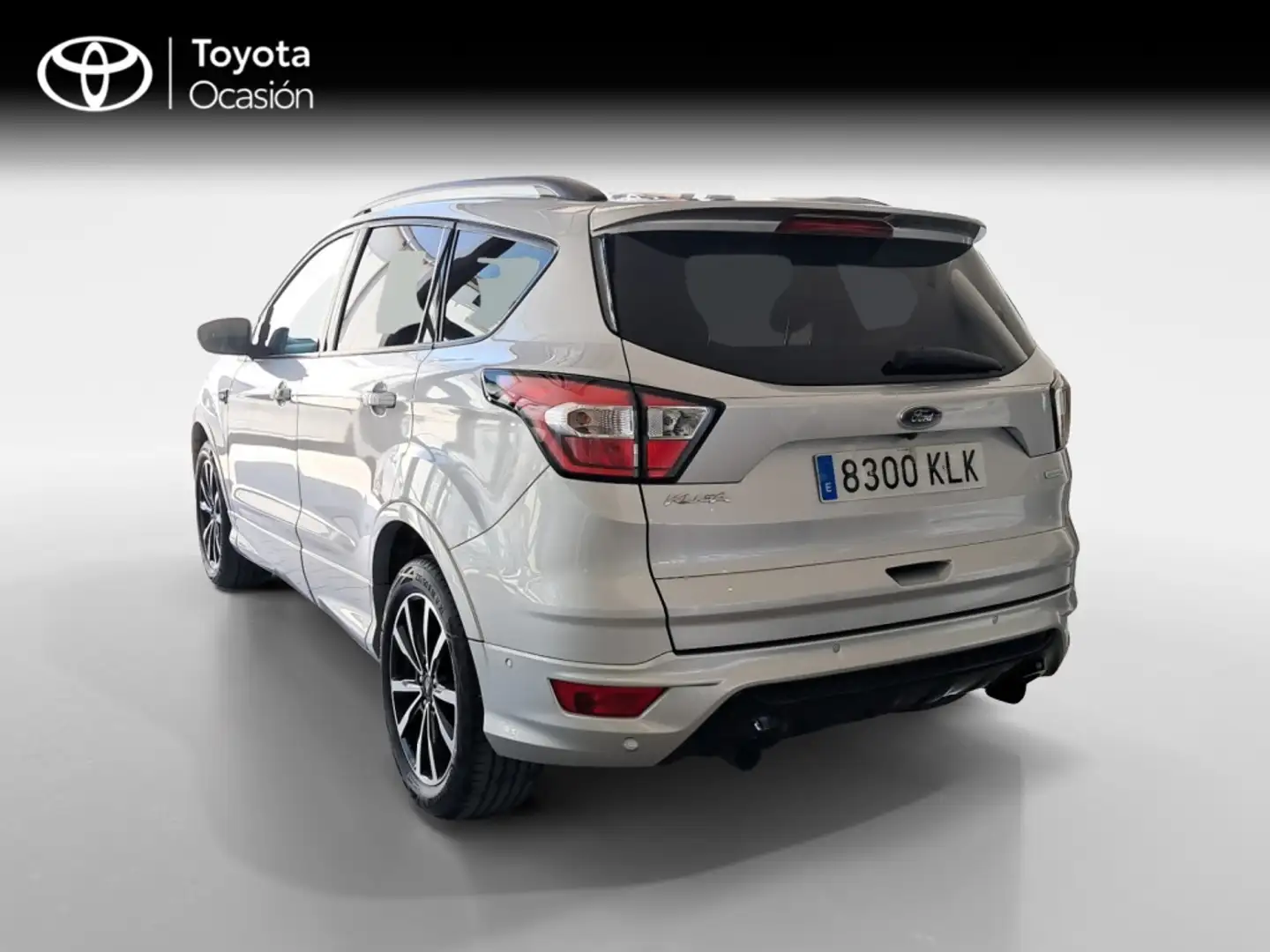 Ford Kuga TODOTERRENO 1.5 ECOBOOST 110KW ST-LINE 2WD 150 5P Plateado - 2