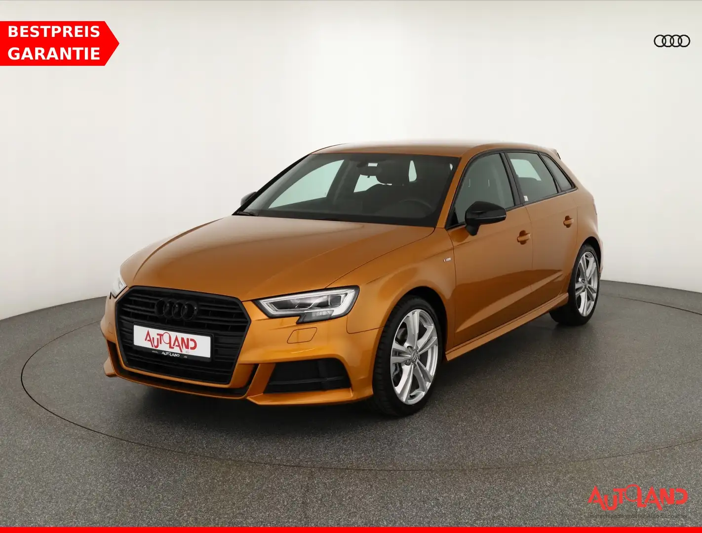Audi A3 Sportback 30 TFSI S tronic S line LED 18Z  Alu Oranje - 1