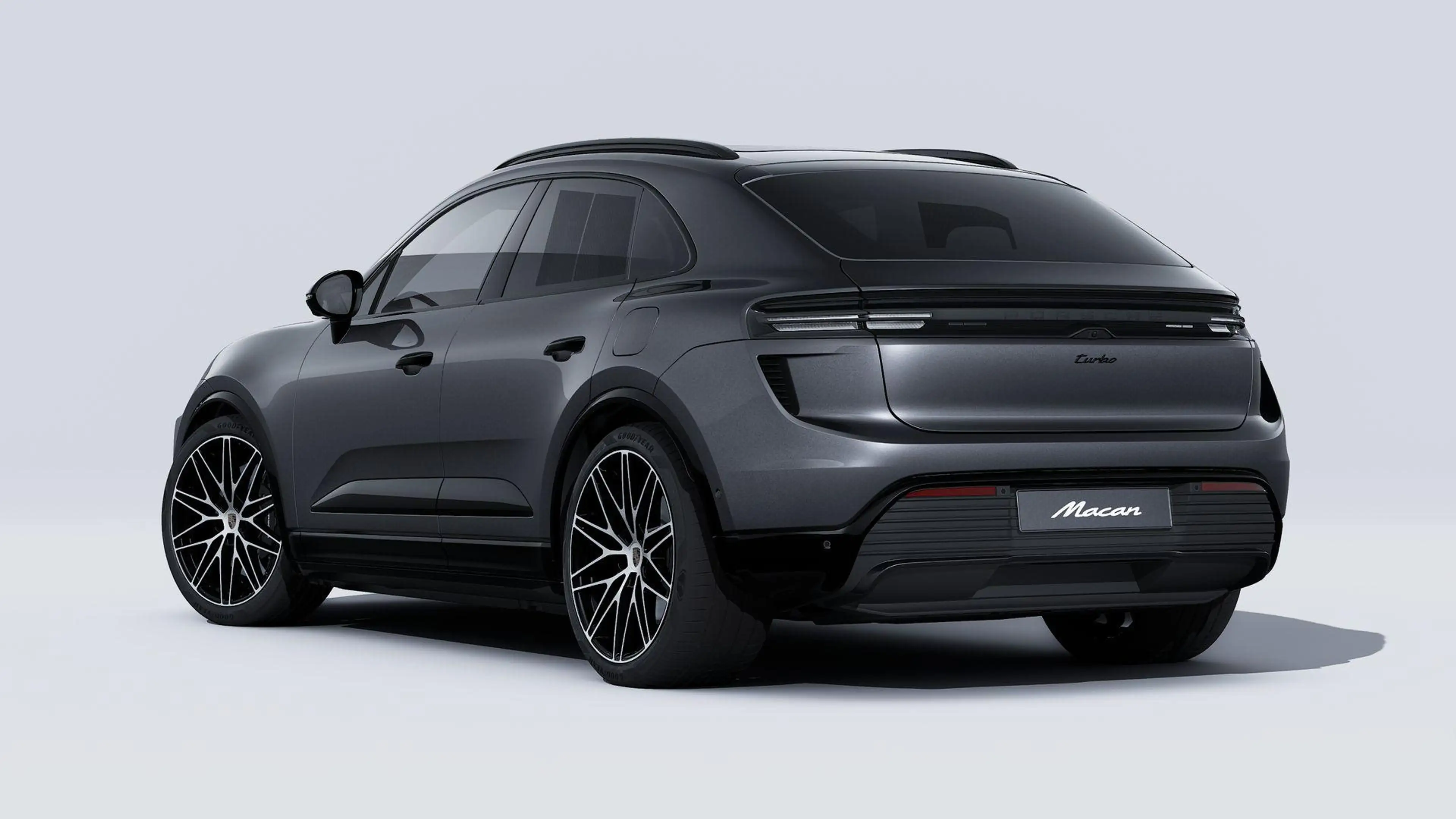 Porsche Macan Turbo — photo 2