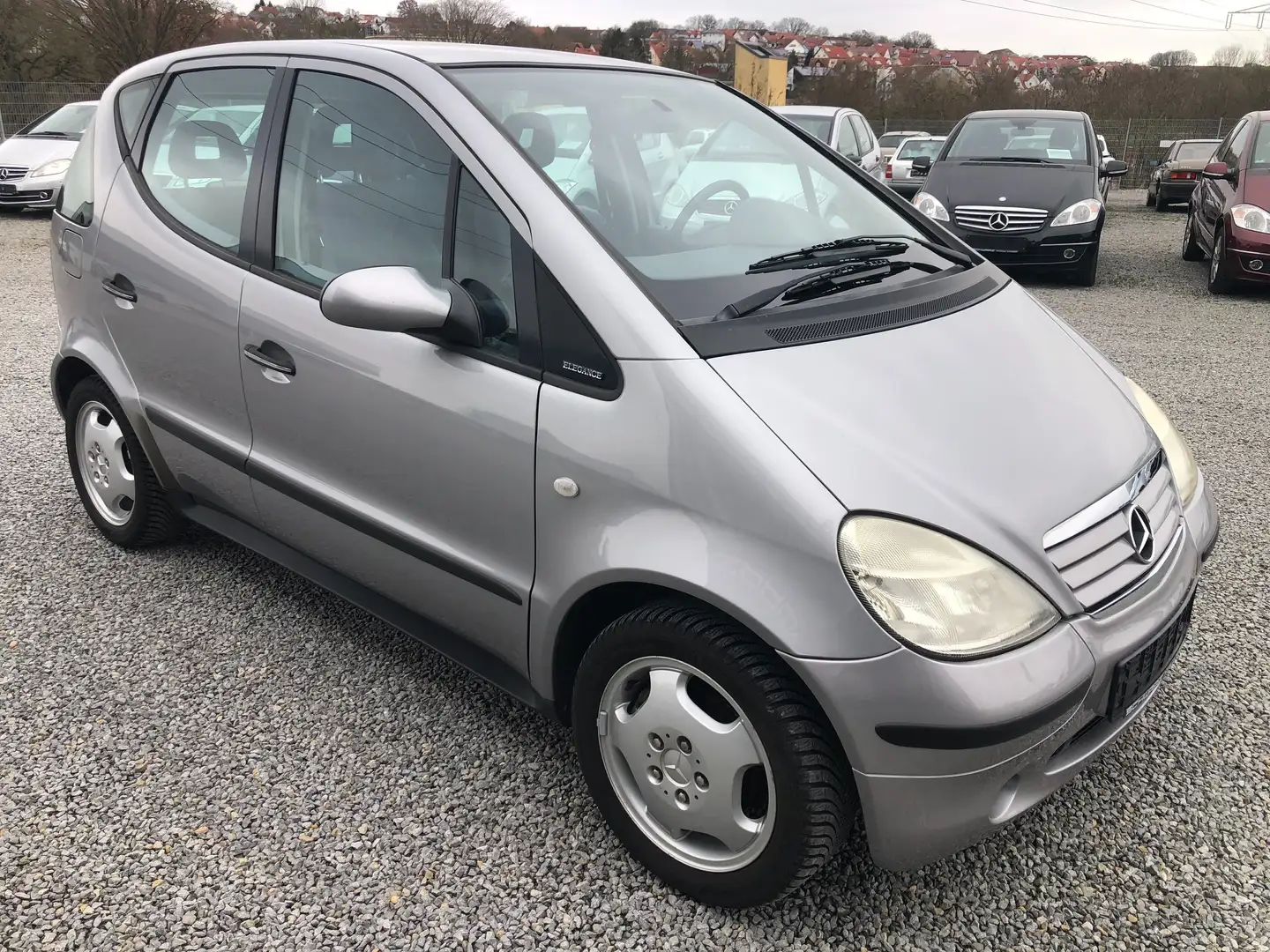 Mercedes-Benz A 160 ELEGANCE Automatik*Klima*Tempomat*NAVI*2.Hand* Argent - 2