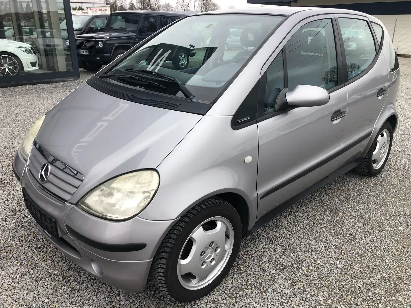 Mercedes-Benz A 160 ELEGANCE Automatik*Klima*Tempomat*NAVI*2.Hand* Argent - 1