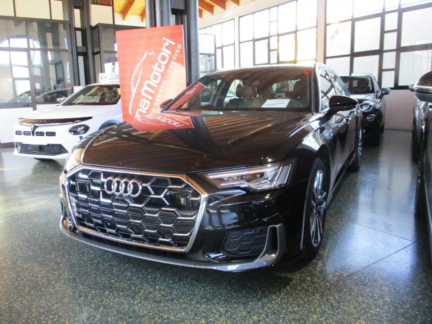 Audi A6 Avant 40 2.0 TDI quattro ultra S tronic S line edi Nero - 1