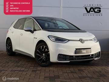 First LED Camera Stoelverwarming CarPlay ACC