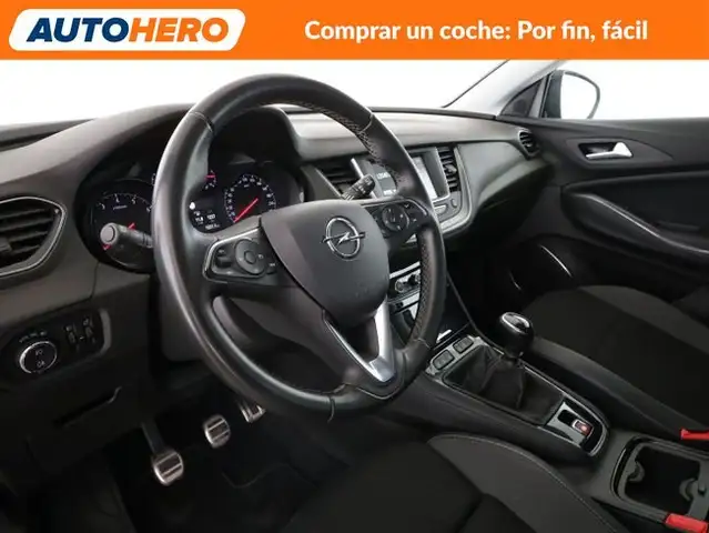 Opel Grandland X view 12