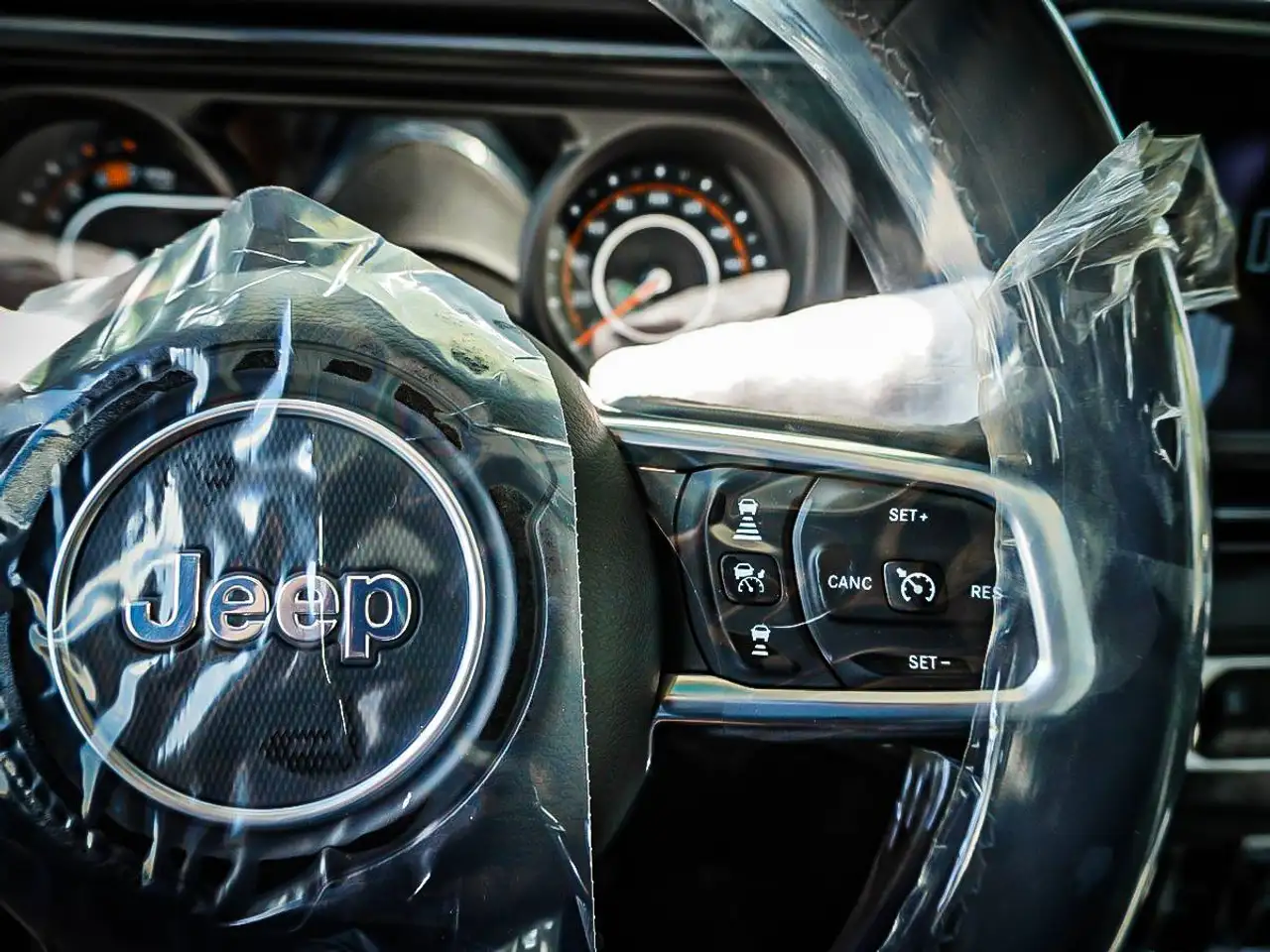 Jeep Wrangler снимка Jeep Wrangler