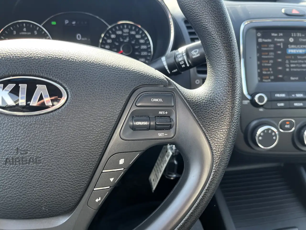 Kia Forte снимка Kia Forte