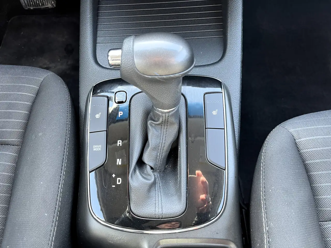 Kia Forte снимка Kia Forte