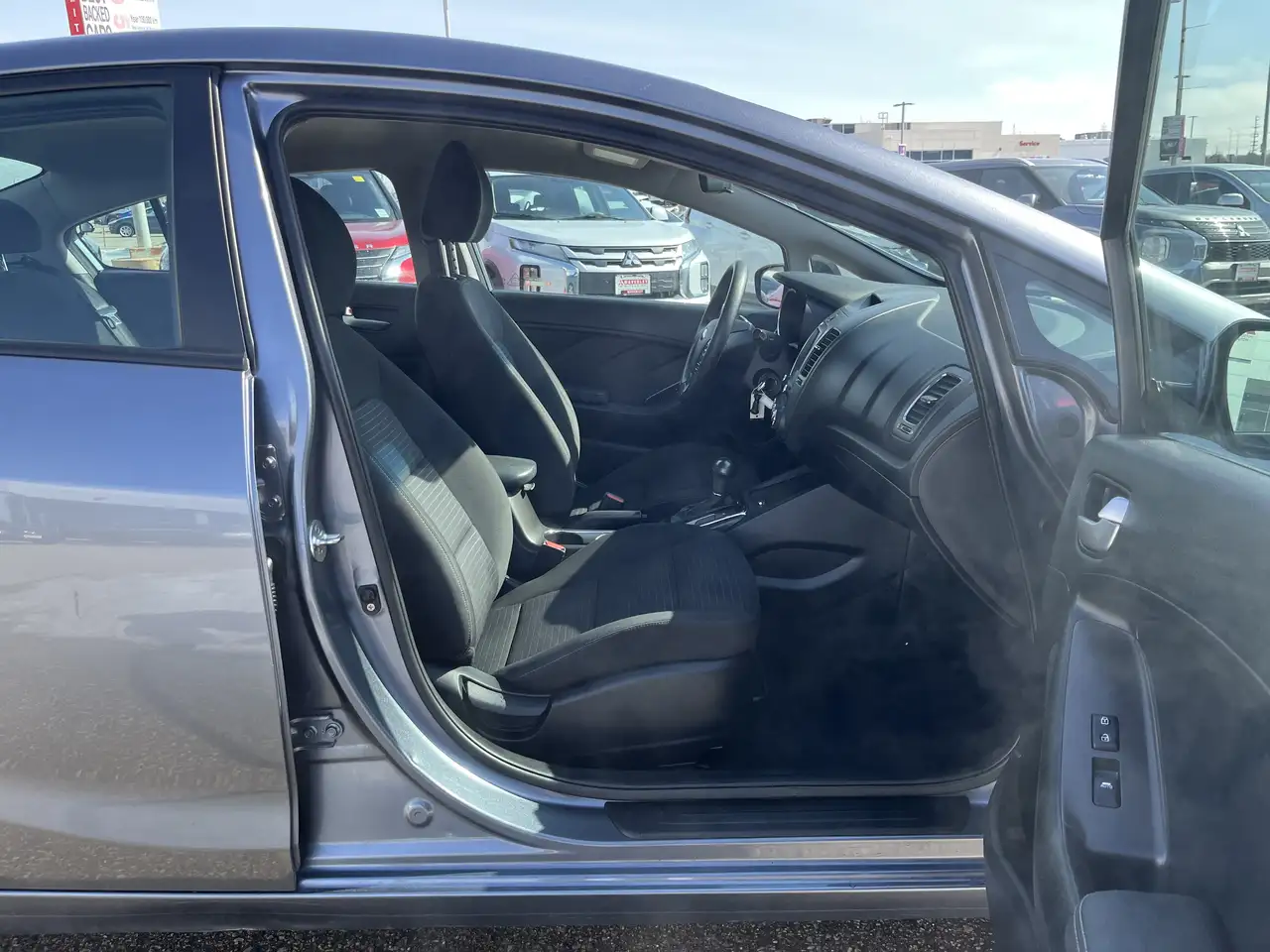 Kia Forte снимка Kia Forte