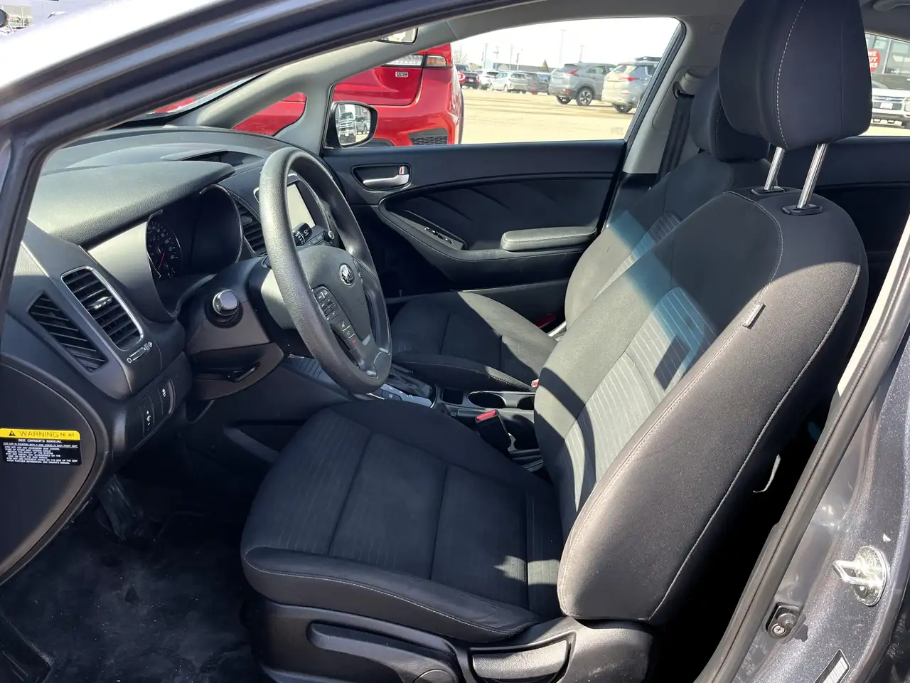 Kia Forte снимка Kia Forte