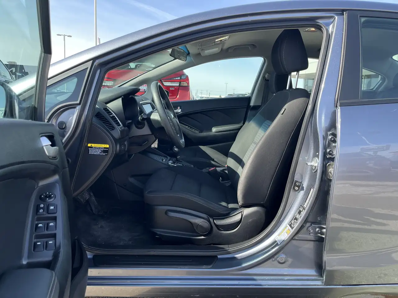 Kia Forte снимка Kia Forte