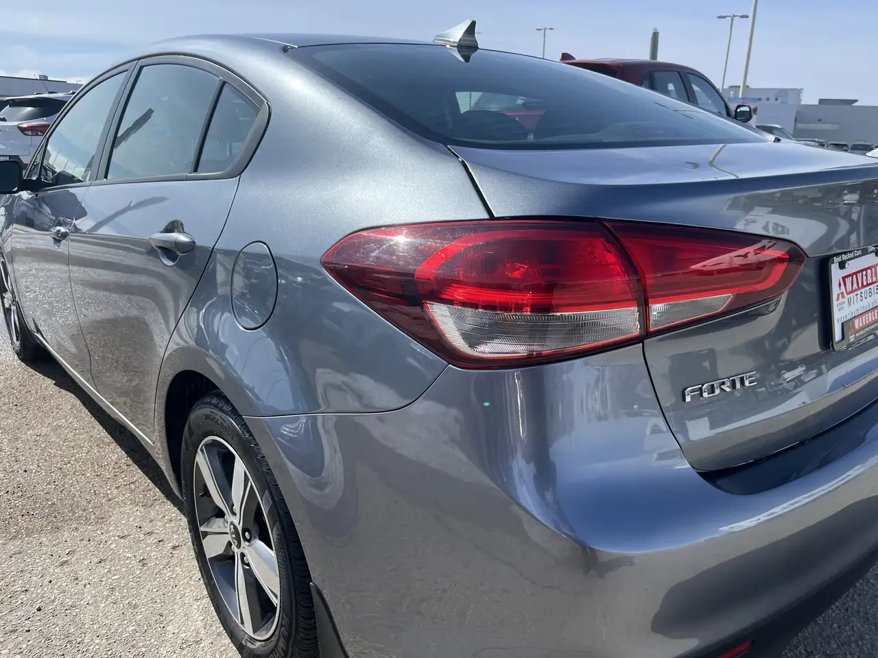 Kia Forte снимка Kia Forte