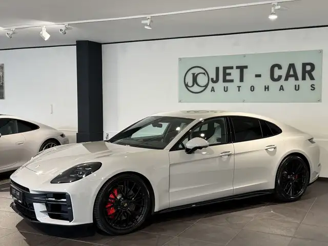 Porsche Panamera GTS *Sport Design SAGA HUD 18. W. 360°*