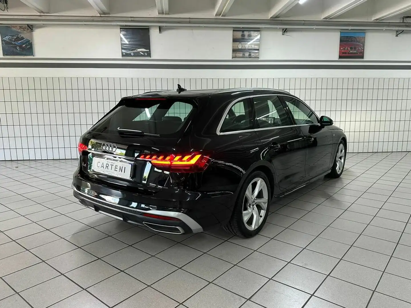 Audi A4 Avant 35 2.0 tdi mhev S Line Edition 163cv Nero - 2