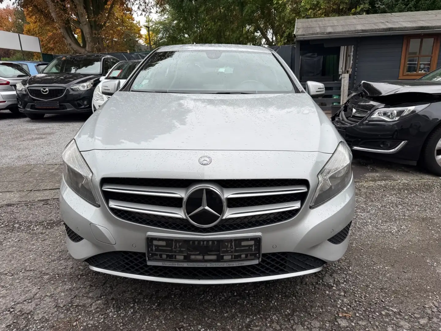 Mercedes-Benz A 180 A -Klasse A 180 CDI *NAVI*AHK*ALU*PDC Silber - 2