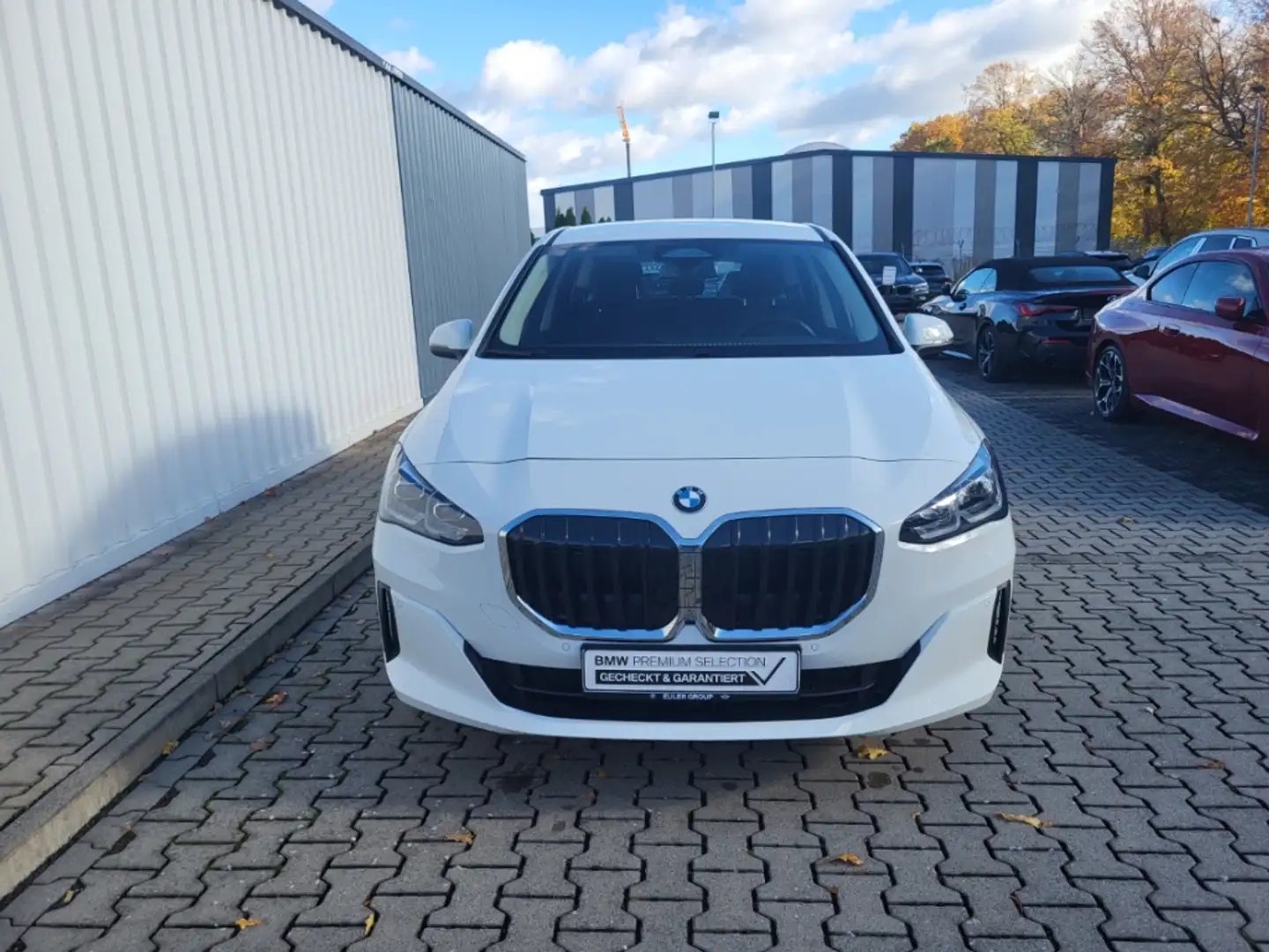 BMW 216 Active Tourer iA Navi Digitales Cockpit HiFi LED K Weiß - 2