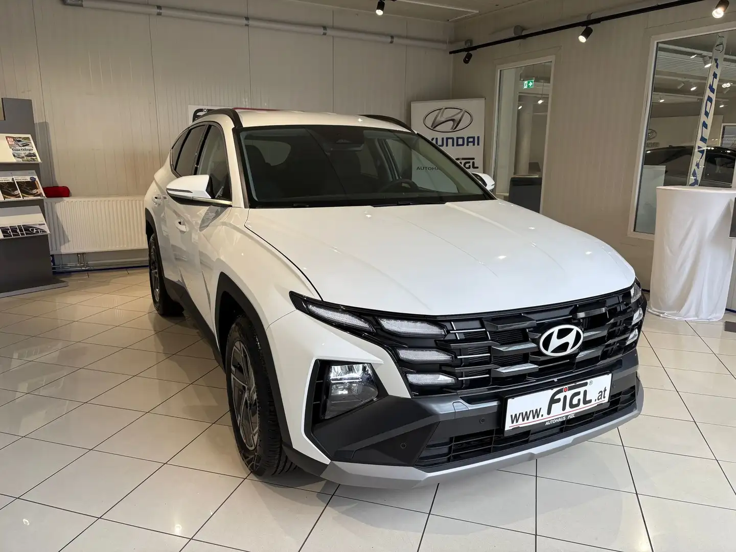 Hyundai TUCSON Blanc - 1