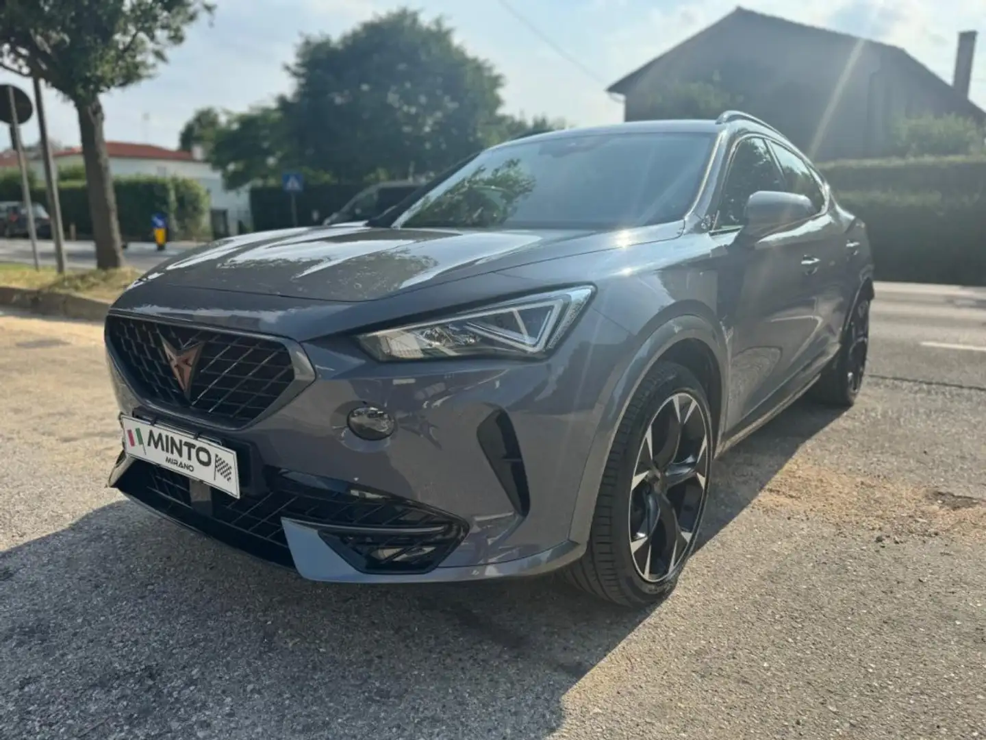 CUPRA Formentor 1.4 e-Hybrid DSG Priority Grigio - 1