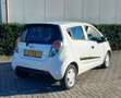 Chevrolet Spark 1.0 65PK BiFuel LS Airco Weiß - thumbnail 2