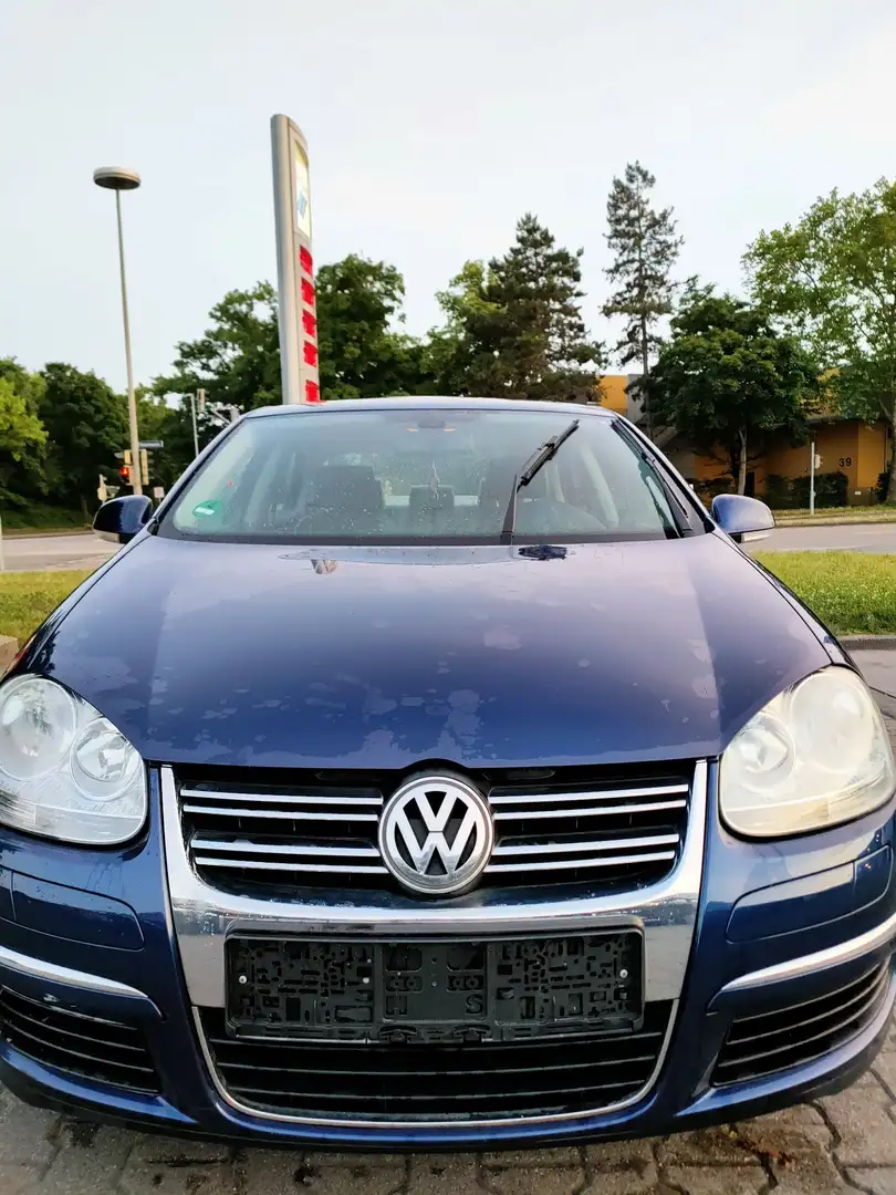 Volkswagen Jetta 1.6 FSI Comfortline Bleu - 1