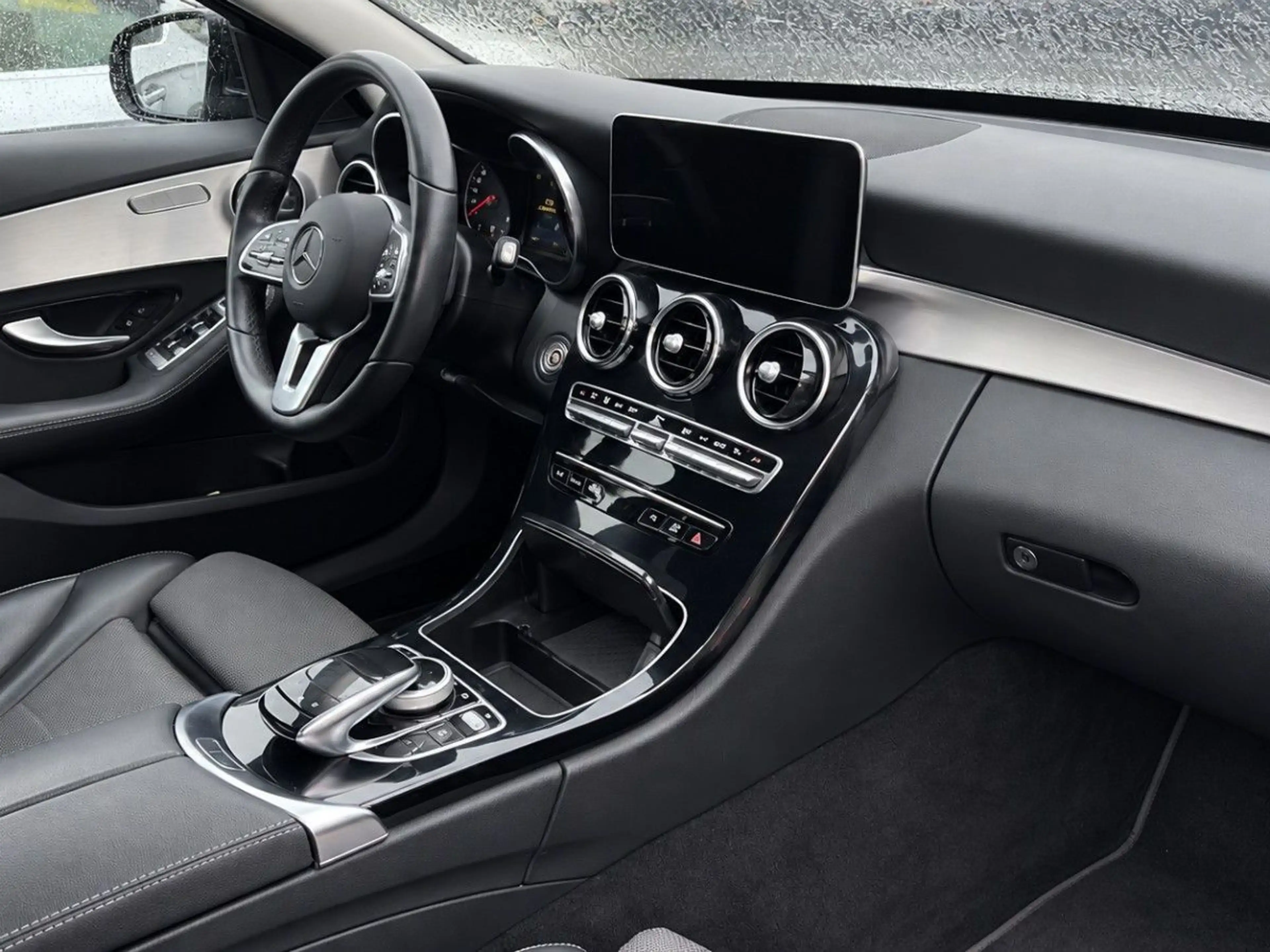 Mercedes-Benz C 220 d T Avantgarde | LED Scheinwerfer | Kamera — photo 4