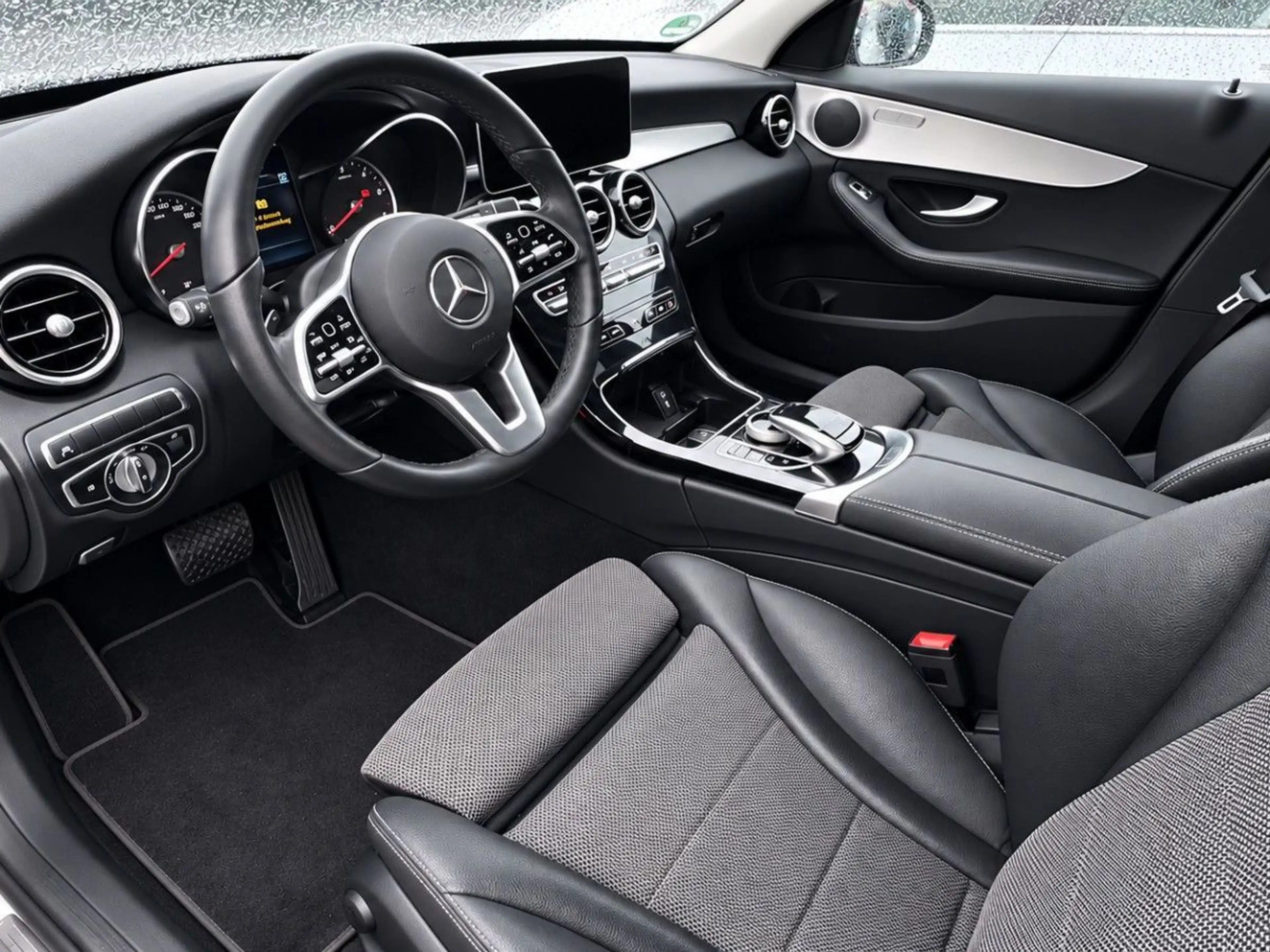 Mercedes-Benz C 220 d T Avantgarde | LED Scheinwerfer | Kamera — photo 3
