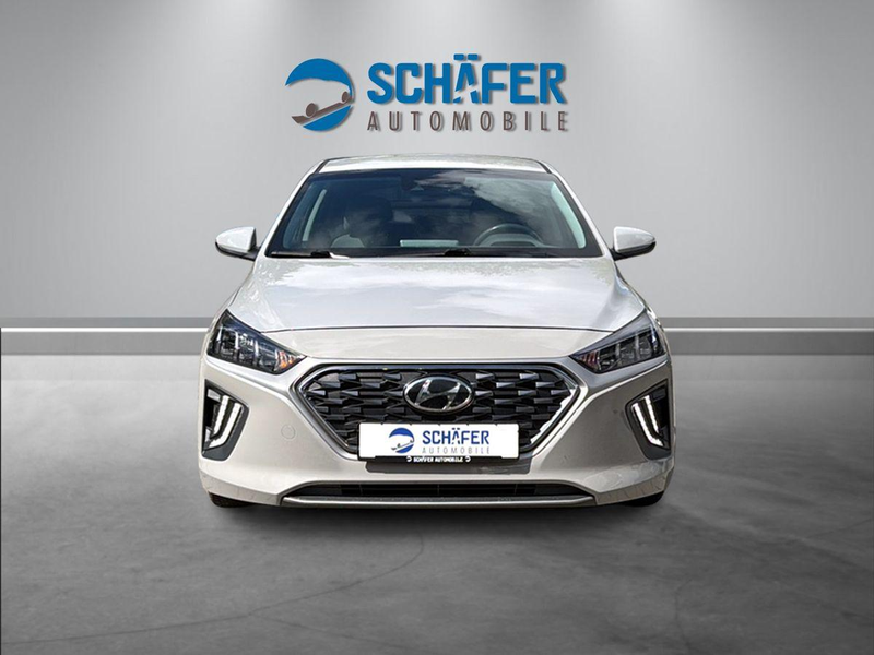 Hyundai IONIQ Style Plug-In Hybrid #LED #NAV #KAM — photo 5