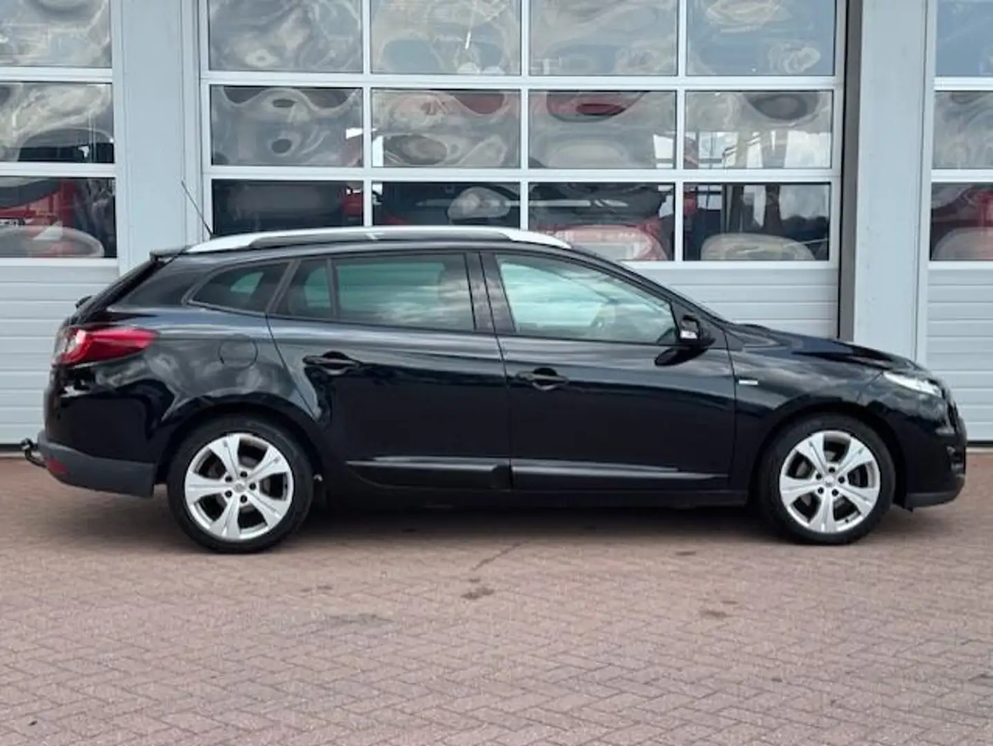 Renault Megane Estate 1.5 dCi Bose /LED /Navi/Climate/Camera Nero - 2