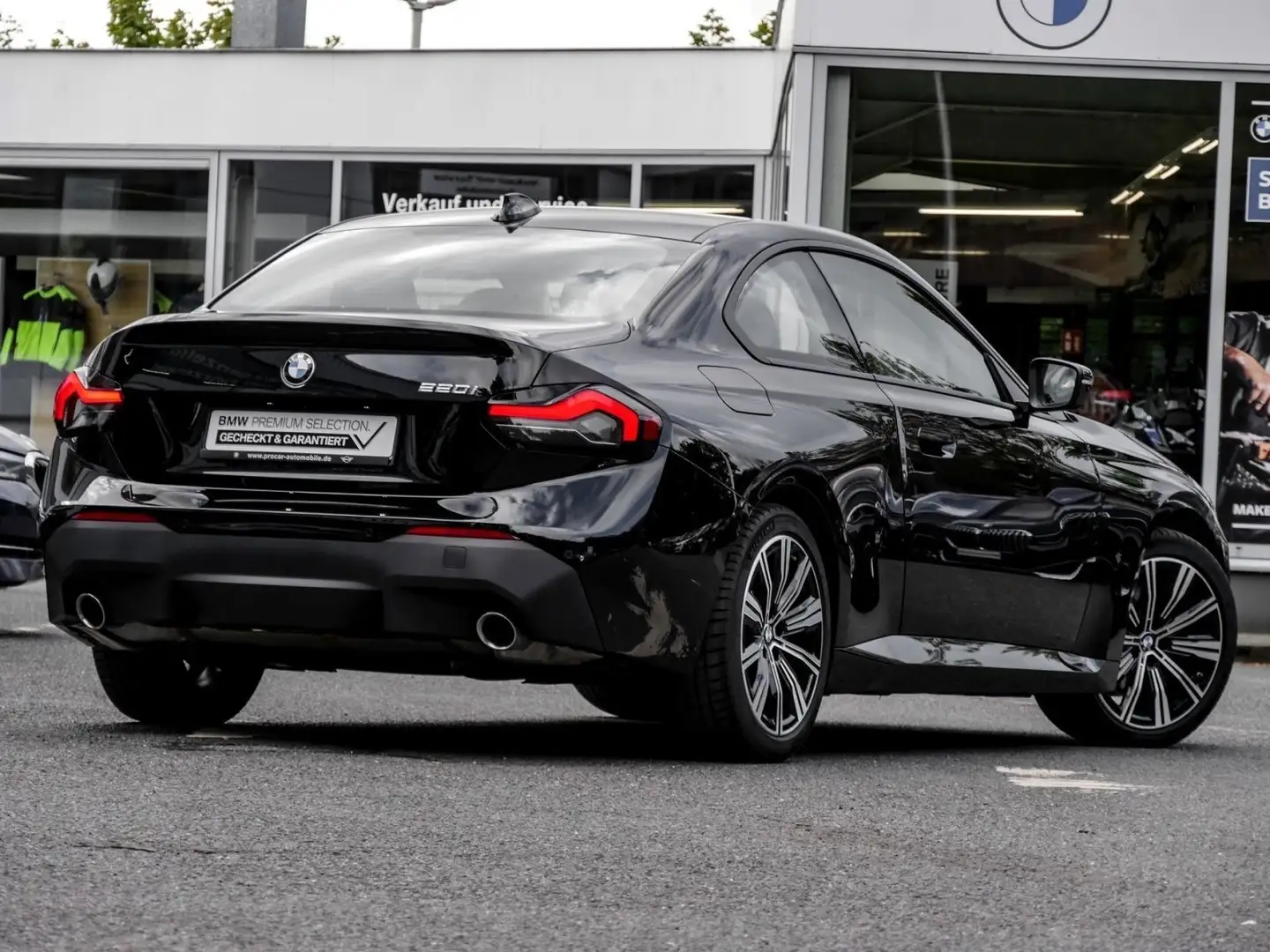 BMW 220 i LC PROF+18" LMR+M LENKRAD+FERLNLICHTASS+SHZ+PDC+ Schwarz - 2