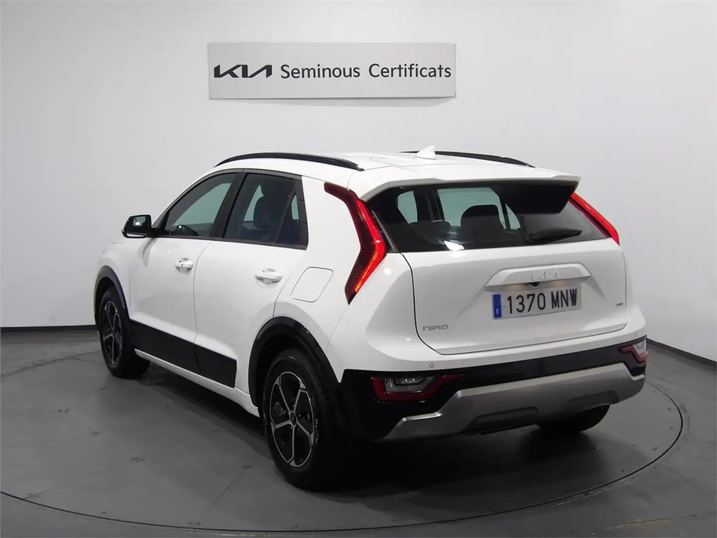 Kia Niro 1.6 HEV Drive 141 - 2
