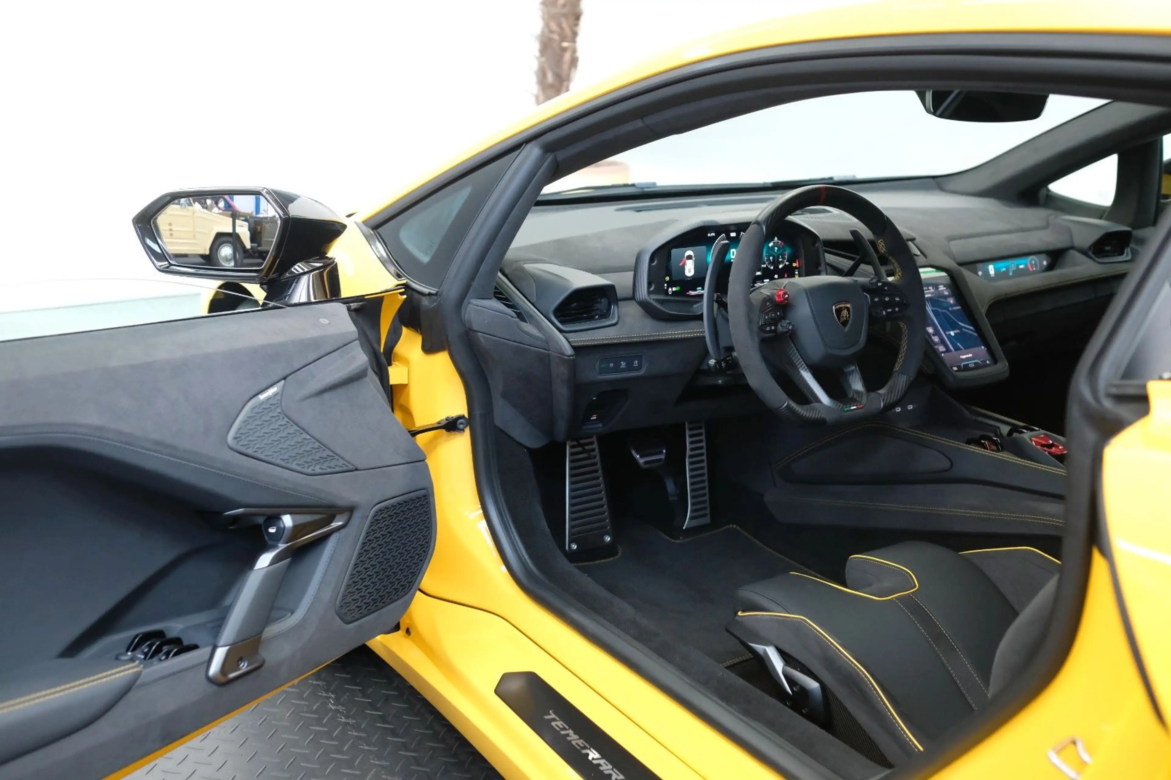 Lamborghini Temerario /CARBON/SPORTSEAT/LIFT/SONUS/PASS.DISPL — photo 11