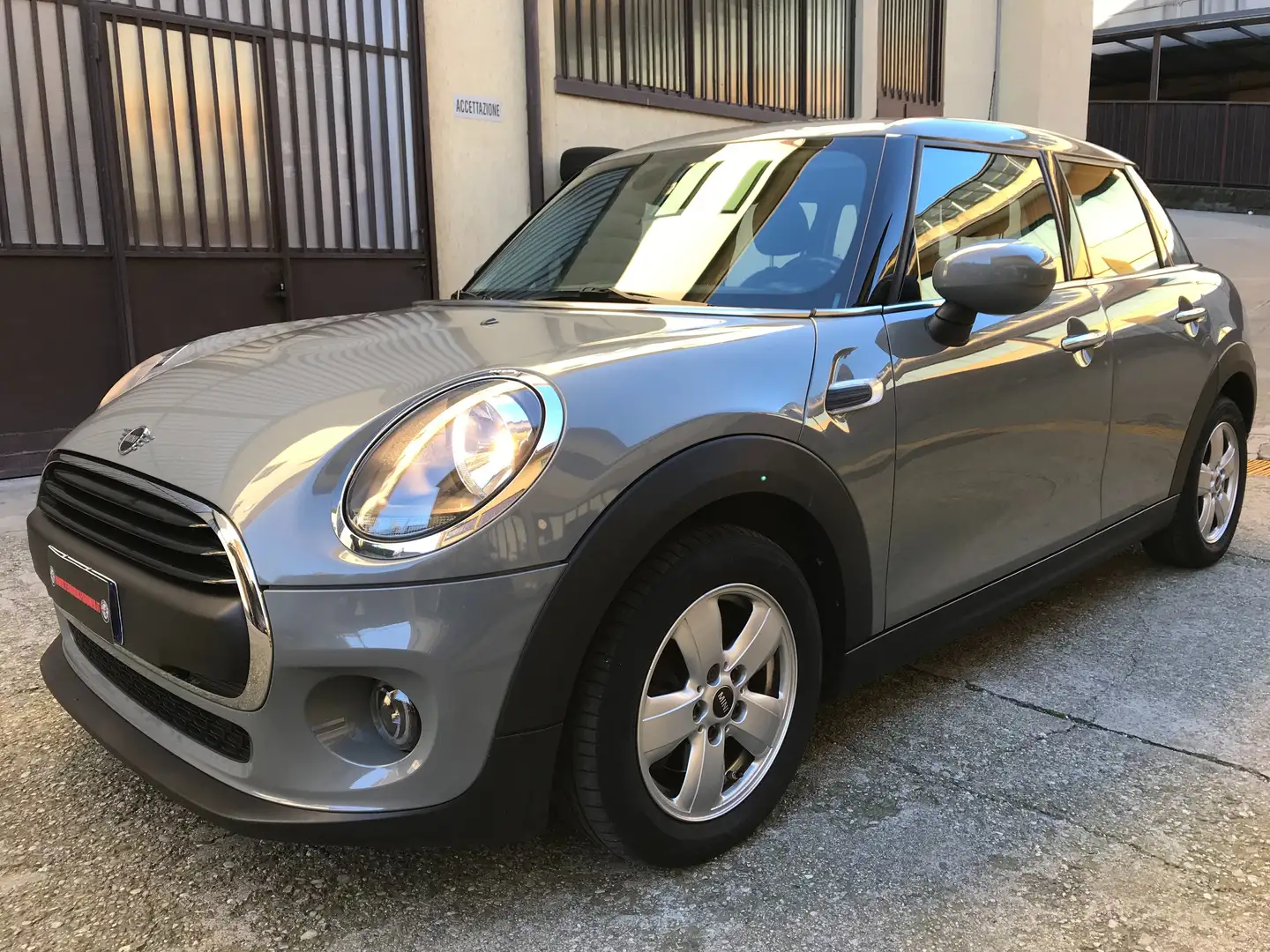 MINI One 1.5 5p 102 CV Gris - 2