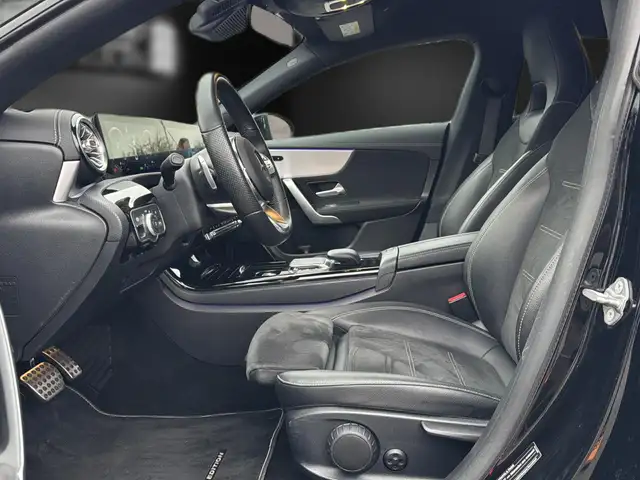 Mercedes-Benz 250 view 13