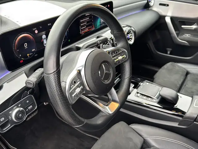 Mercedes-Benz CLA view 16