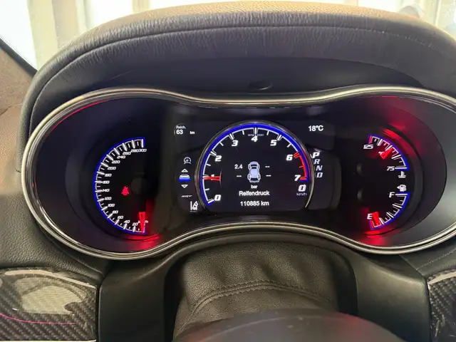 Jeep Grand Cherokee view 17