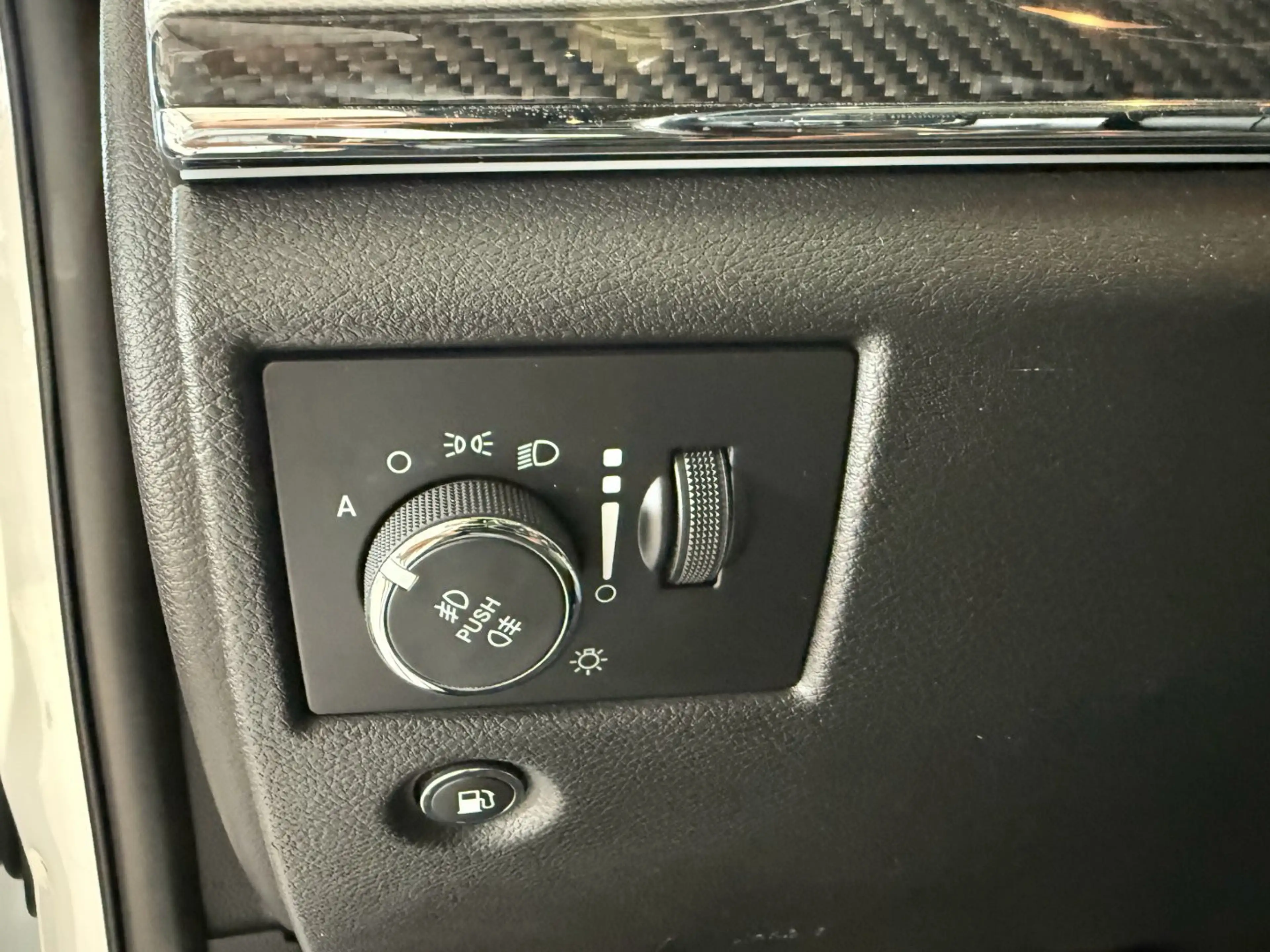 Jeep Grand Cherokee 6.4 V8 HEMI SRT*Panorama*NAVI — photo 15
