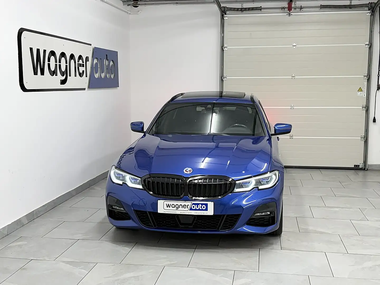 BMW 330 d xDrive Touring M-Sport Aut. Laserlicht/ACC/Pa... Blau - 1