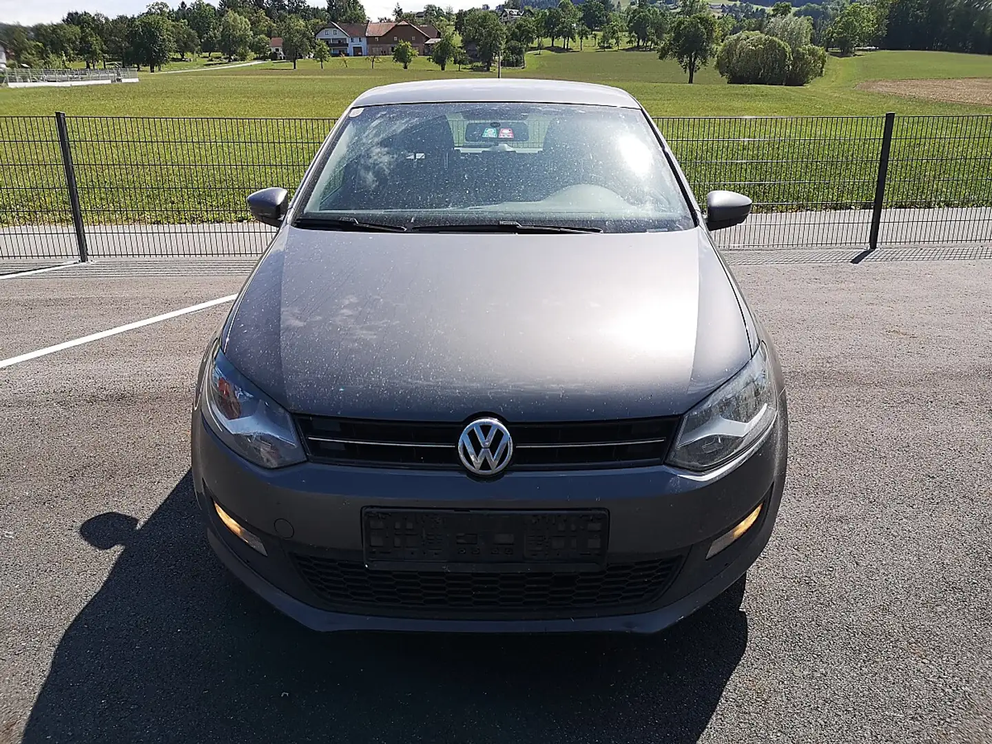 Volkswagen Polo 4FRIENDS 1,2 Grau - 2