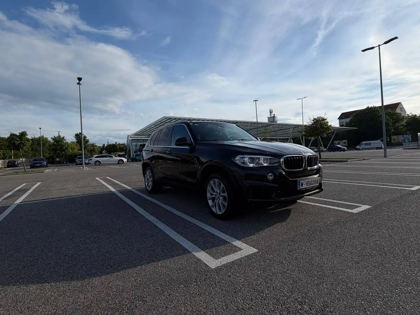 BMW X5 X5 sDrive25d Österreich-Paket Aut. Österreich-Pake Schwarz - 1