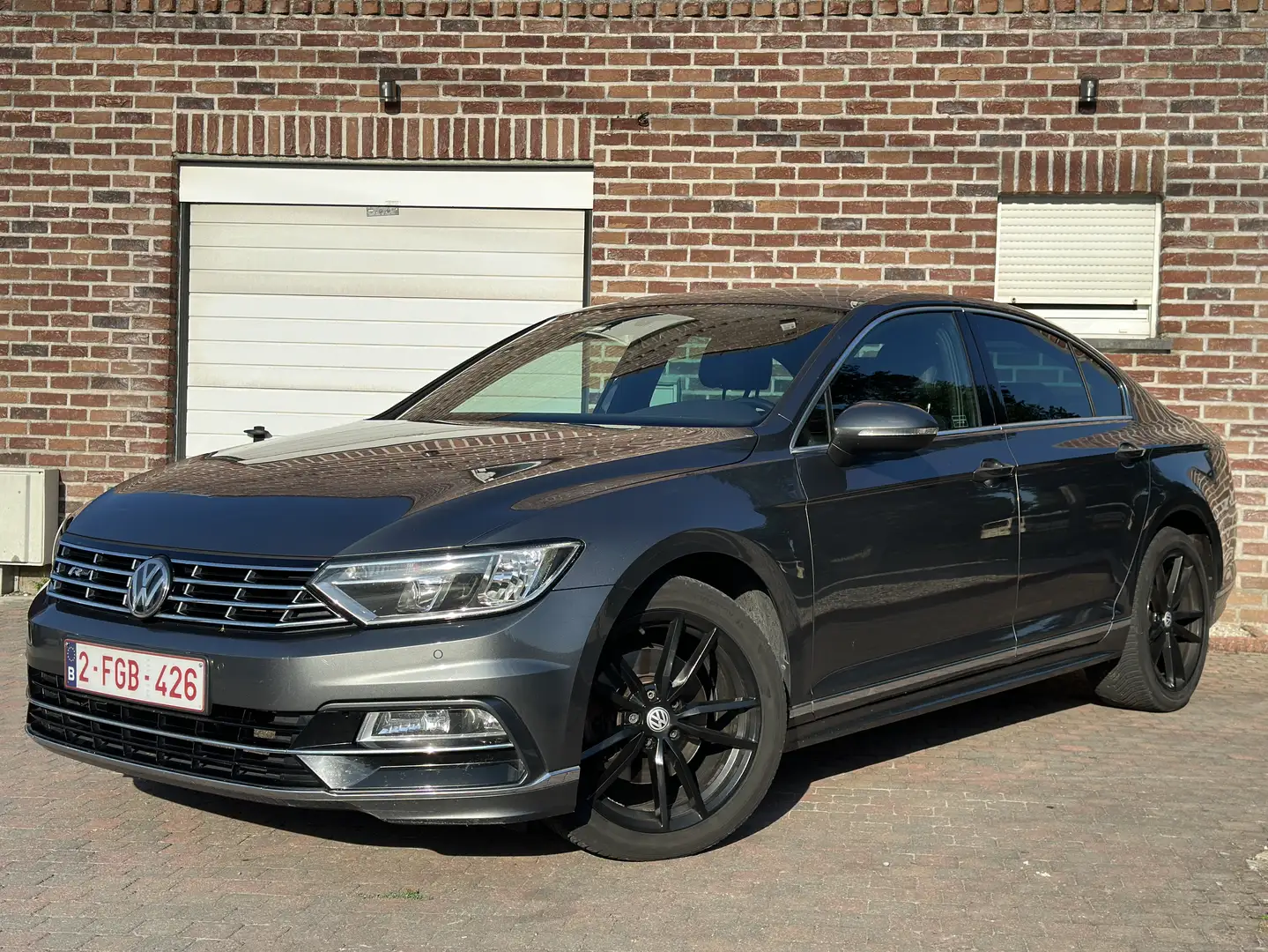 Volkswagen Passat R-Line 1.6 TDI prete a immatriculer - 1