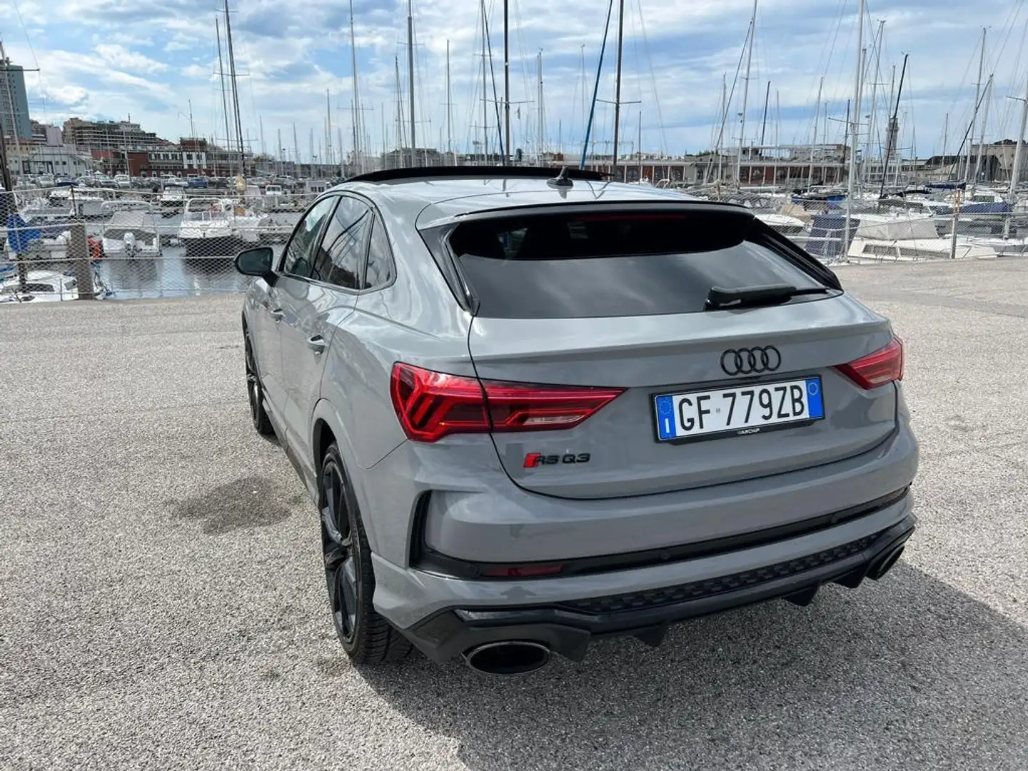 Audi RS Q3 Q3 Sportback RS 2.5 quattro s-tronic Grigio - 2