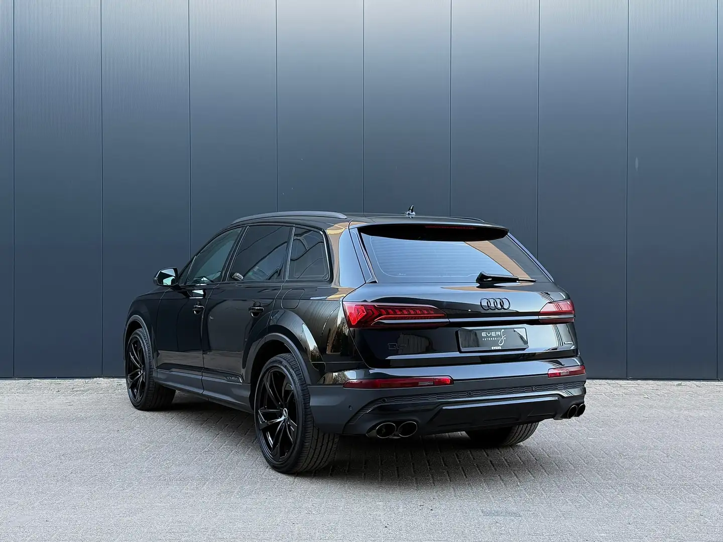 Audi Q7 55 TFSI E 381PK, SQ7/Sport, Quattro, Black/Optiek, Zwart - 2