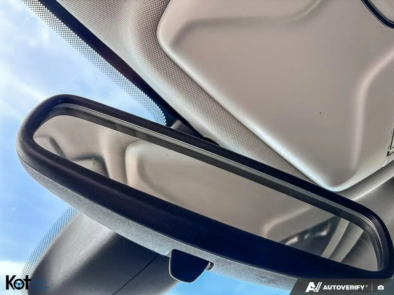 Jeep Compass photo Jeep Compass